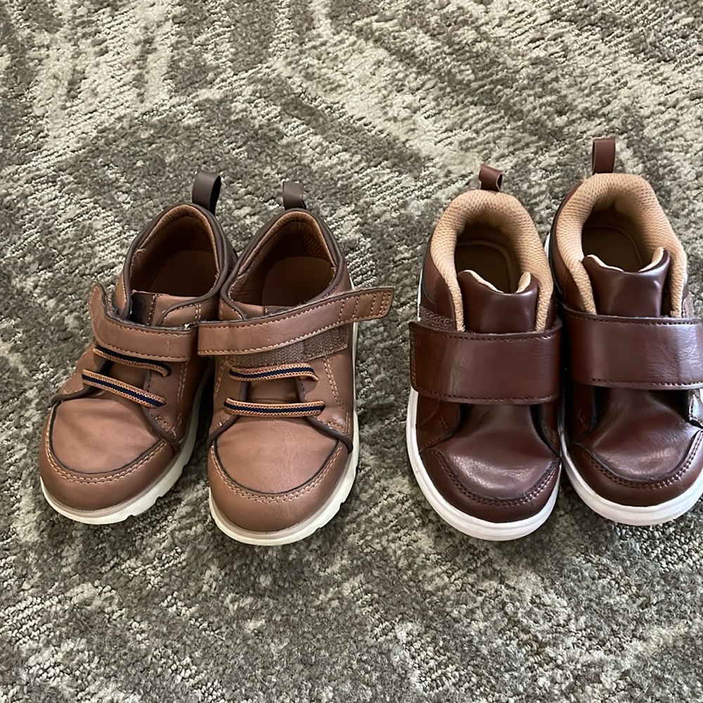 Stride Rite ethan and Cole sneakers